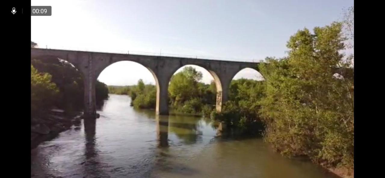 Studio Gard Calme Et Nature Russan Bagian luar foto