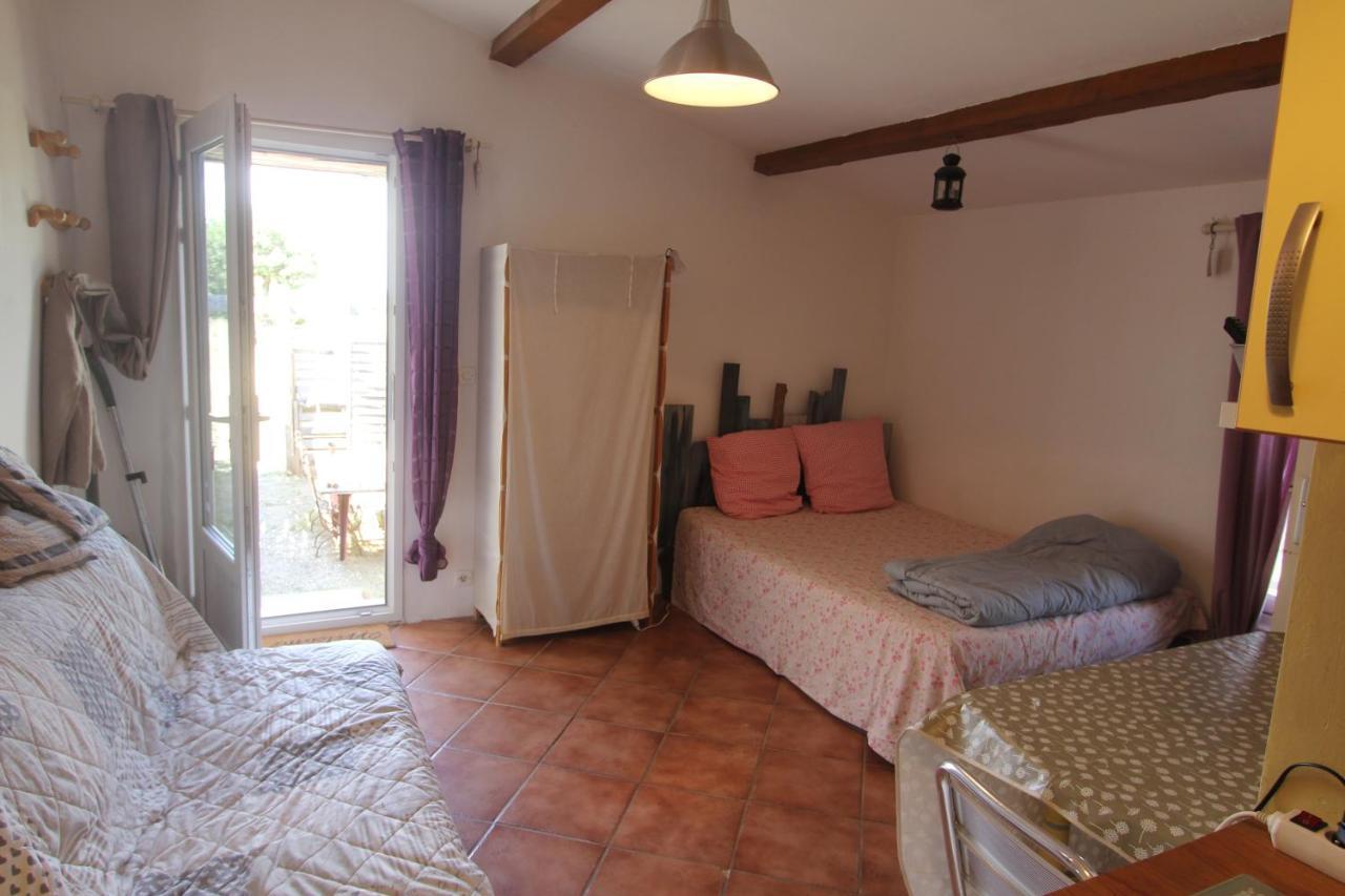 Studio Gard Calme Et Nature Russan Bagian luar foto